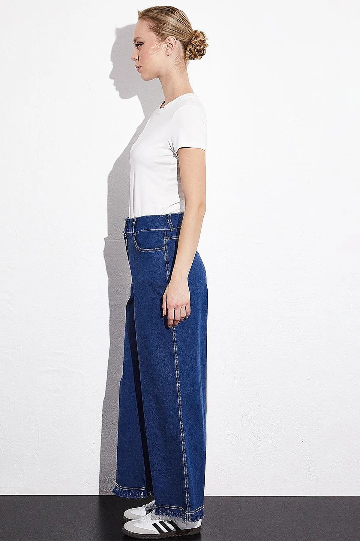 Püsküllü Geniş Paça Denim Pantolon Lacivert
