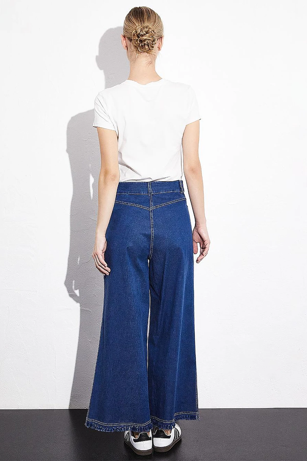 Püsküllü Geniş Paça Denim Pantolon Lacivert