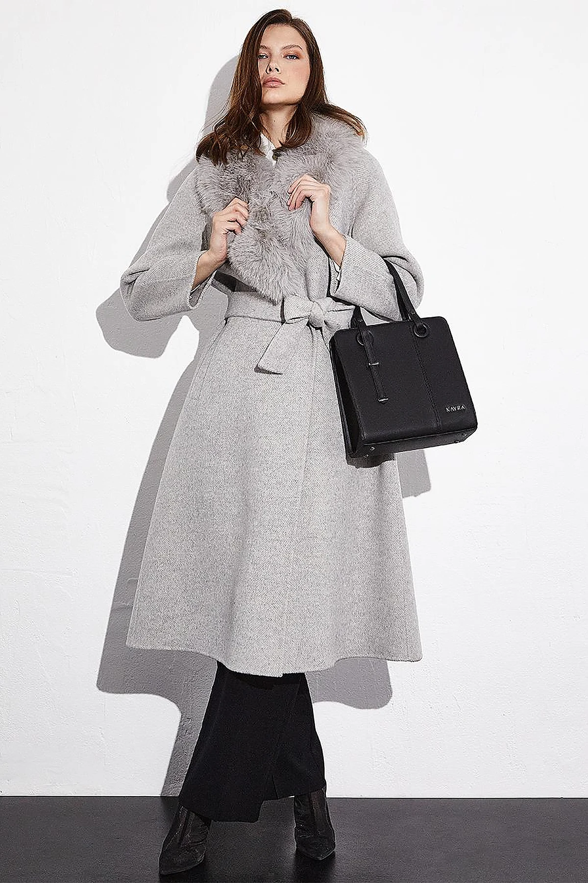 Premium Alpaca Wool Fur-Trimmed Herringbone Pattern Coat Grey
