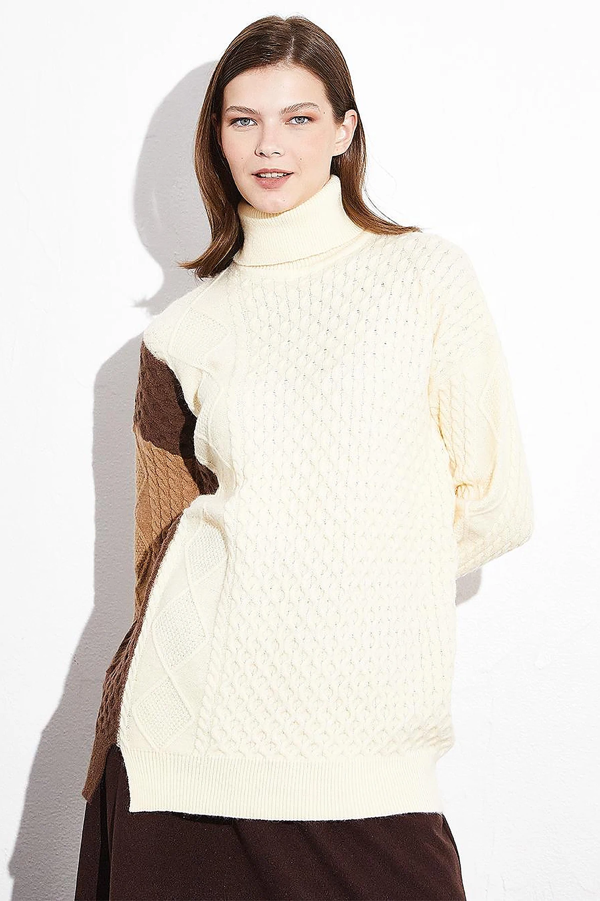 Exclusive Knit Design Colorful Knit Tunic Camel