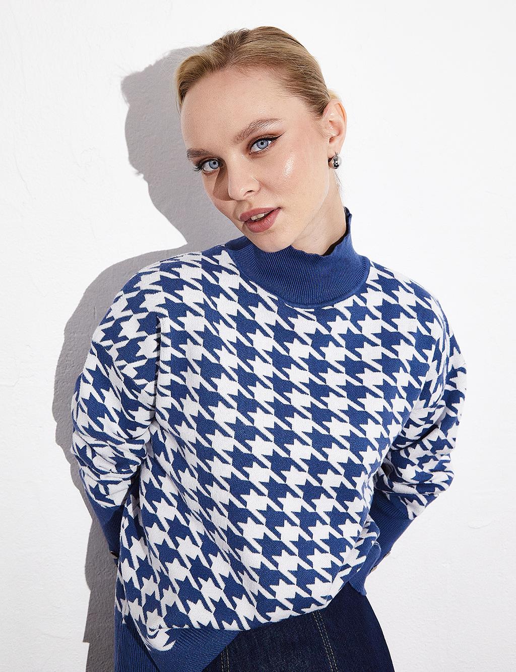 Exclusive Turtleneck Goose Feet Pattern Knitwear Blouse Indigo Ecru