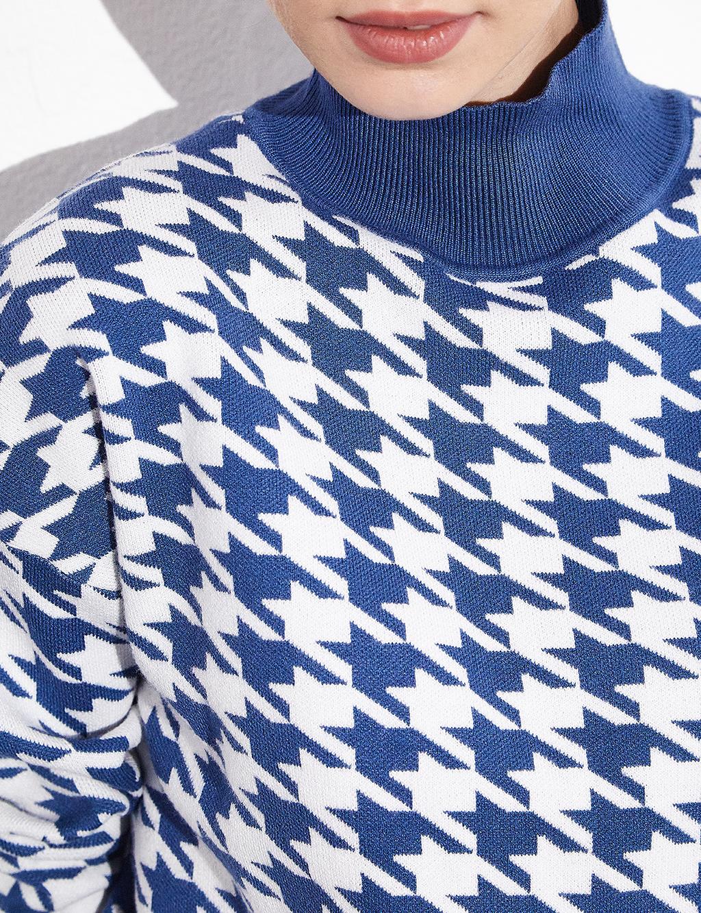 Exclusive Turtleneck Goose Feet Pattern Knitwear Blouse Indigo Ecru