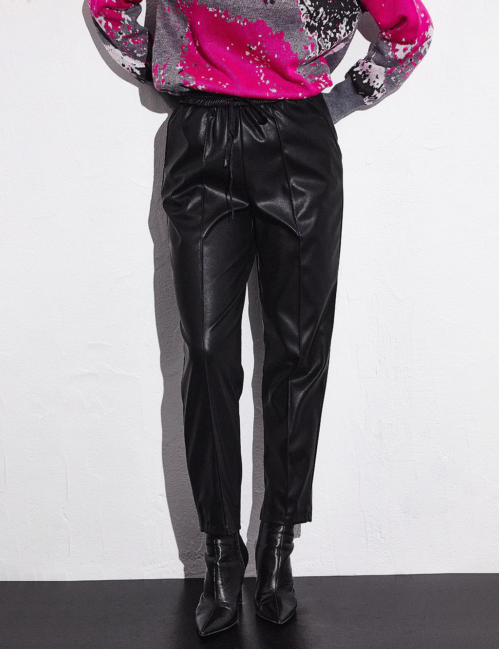 FAUX LEATHER TROUSERS - Black