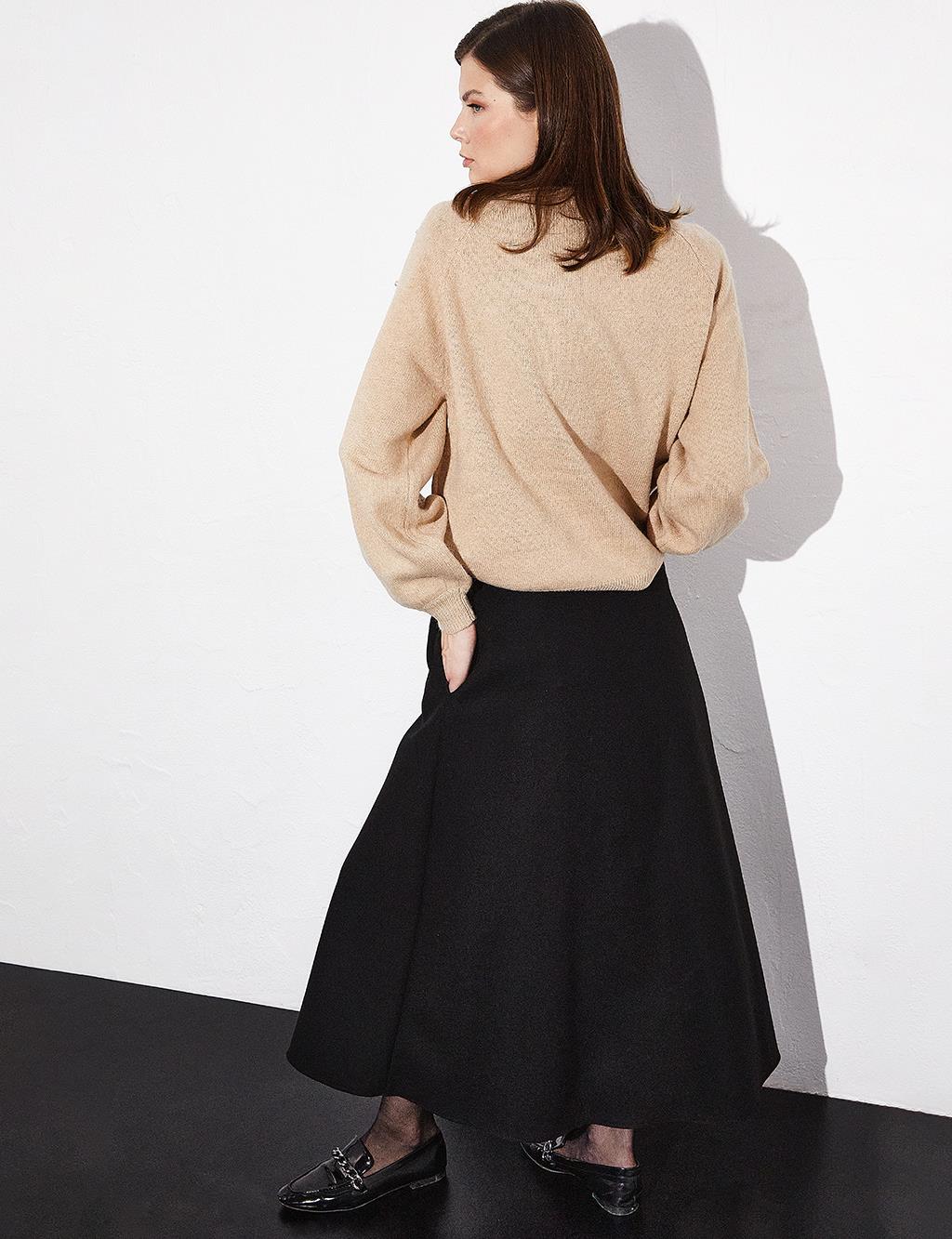 Flared Cut Cuff Skirt Black