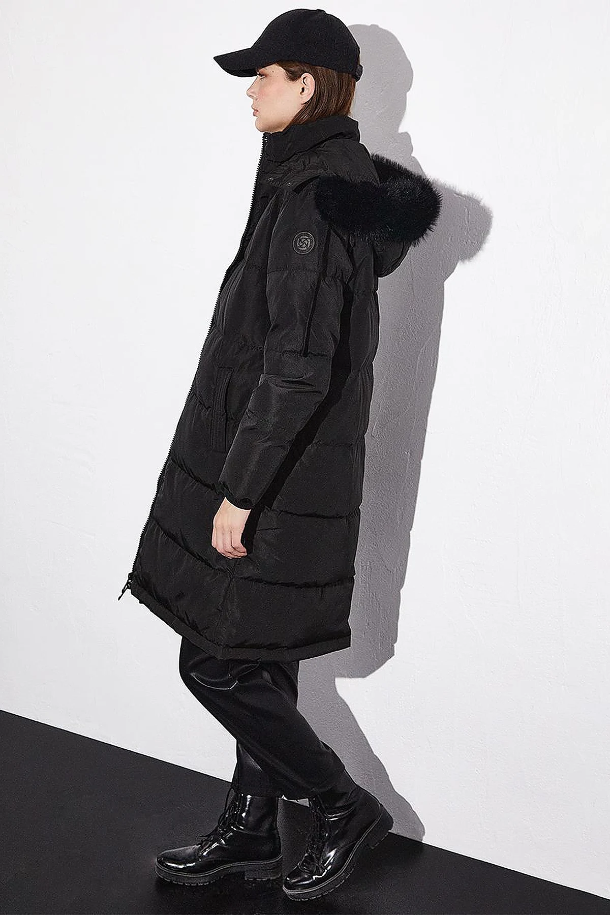 Quilted Stand Collar Hooded Fur Coat Black