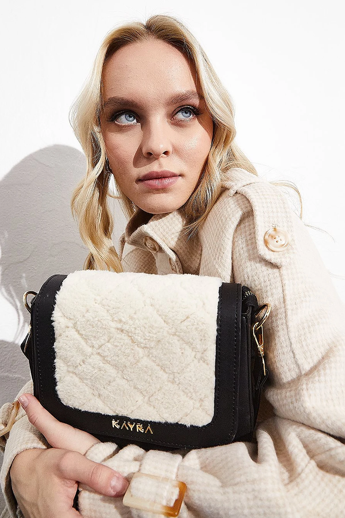 Houndstooth Patterned Square Form Bag Cream Black