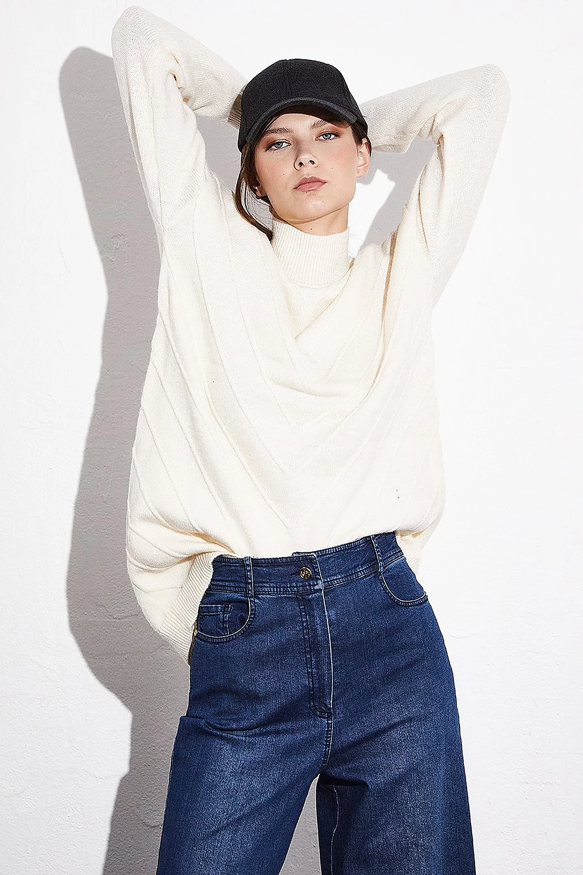 Exclusive Fisherman's Collar Textured Knit Tunic Cream
