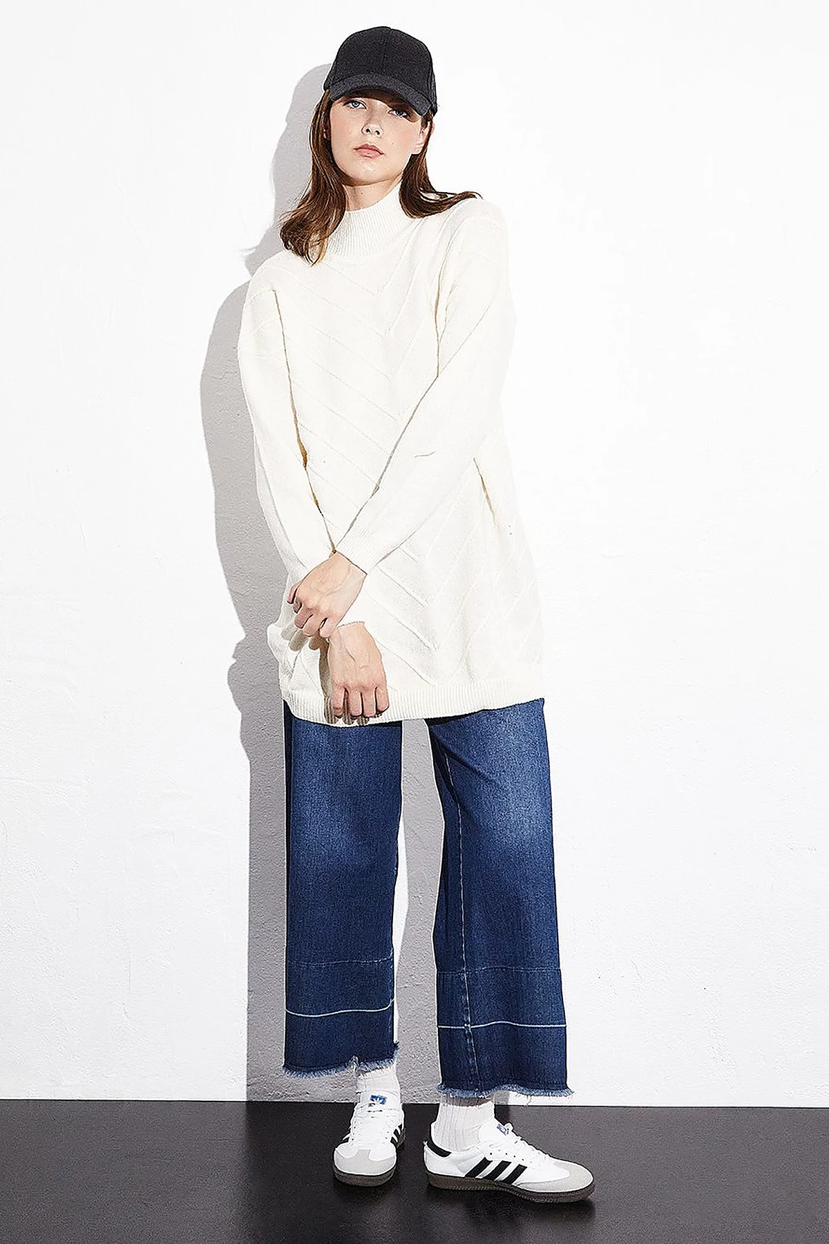 Exclusive Fisherman's Collar Textured Knit Tunic Cream