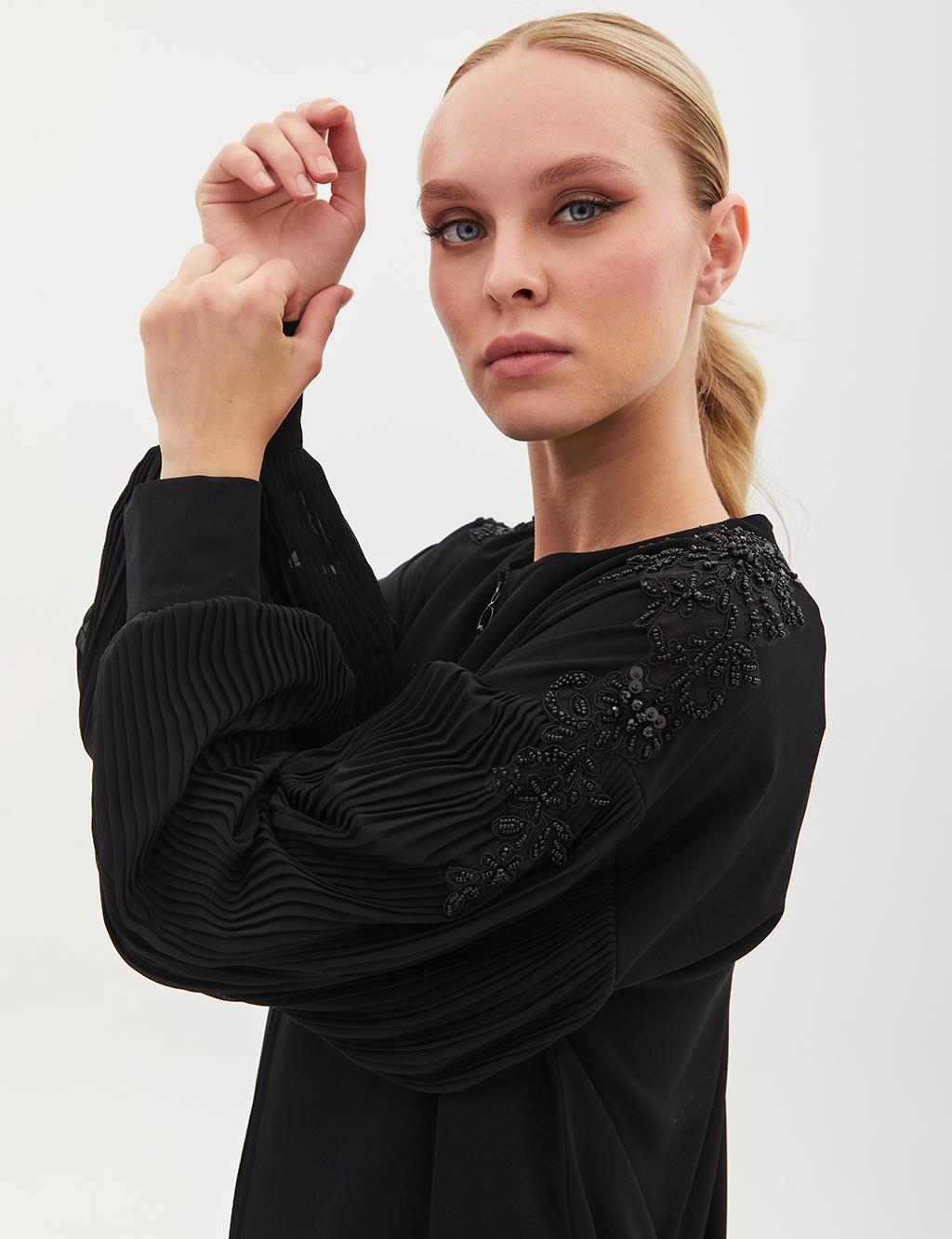 Stoned Thin Pleated Wear-Go Black