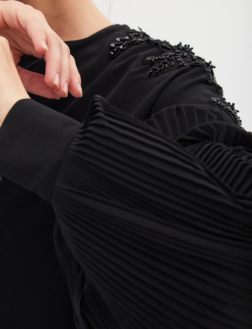 Stoned Thin Pleated Wear-Go Black