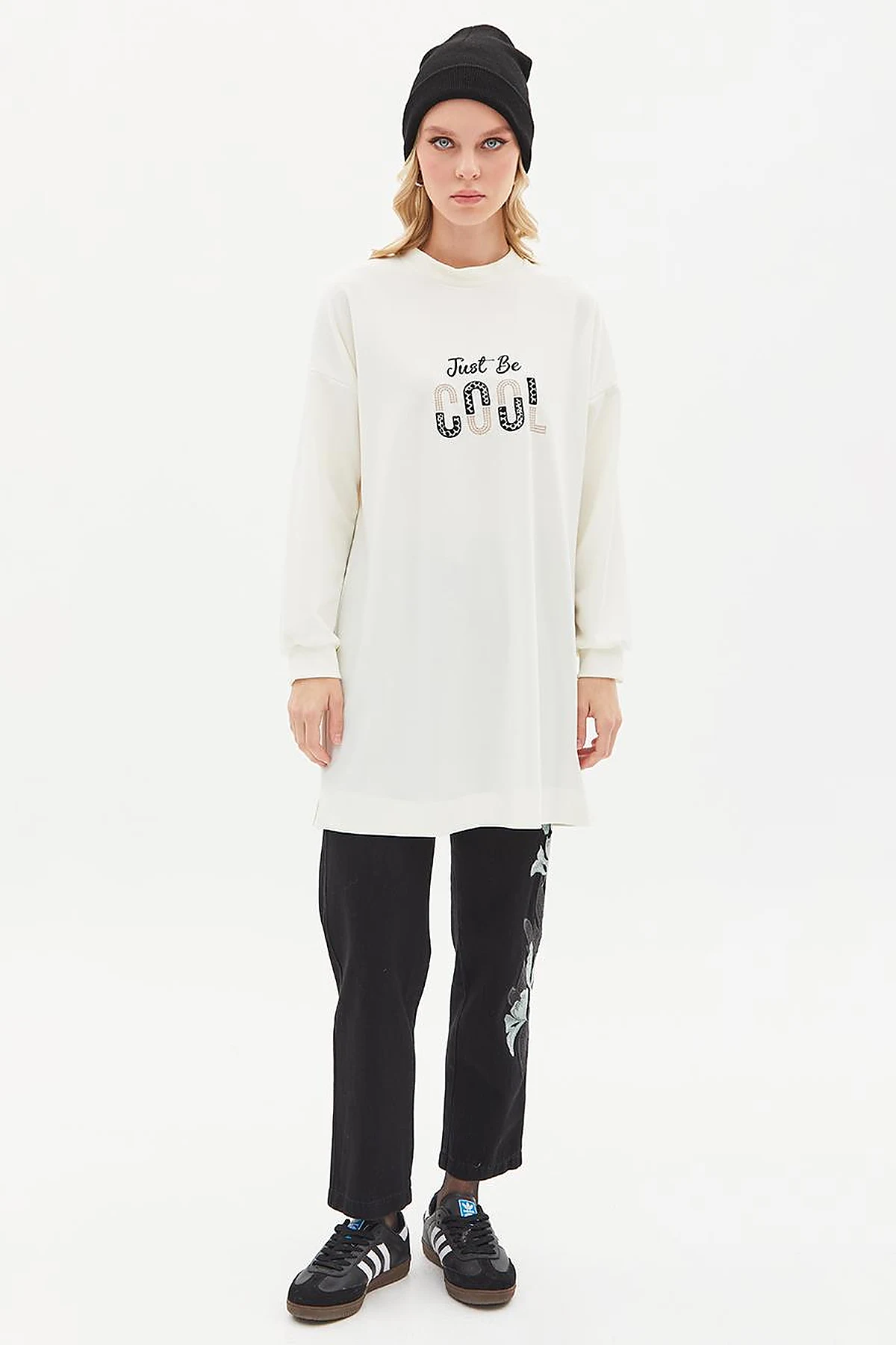 Slogan Embroidered Sweat Ecru