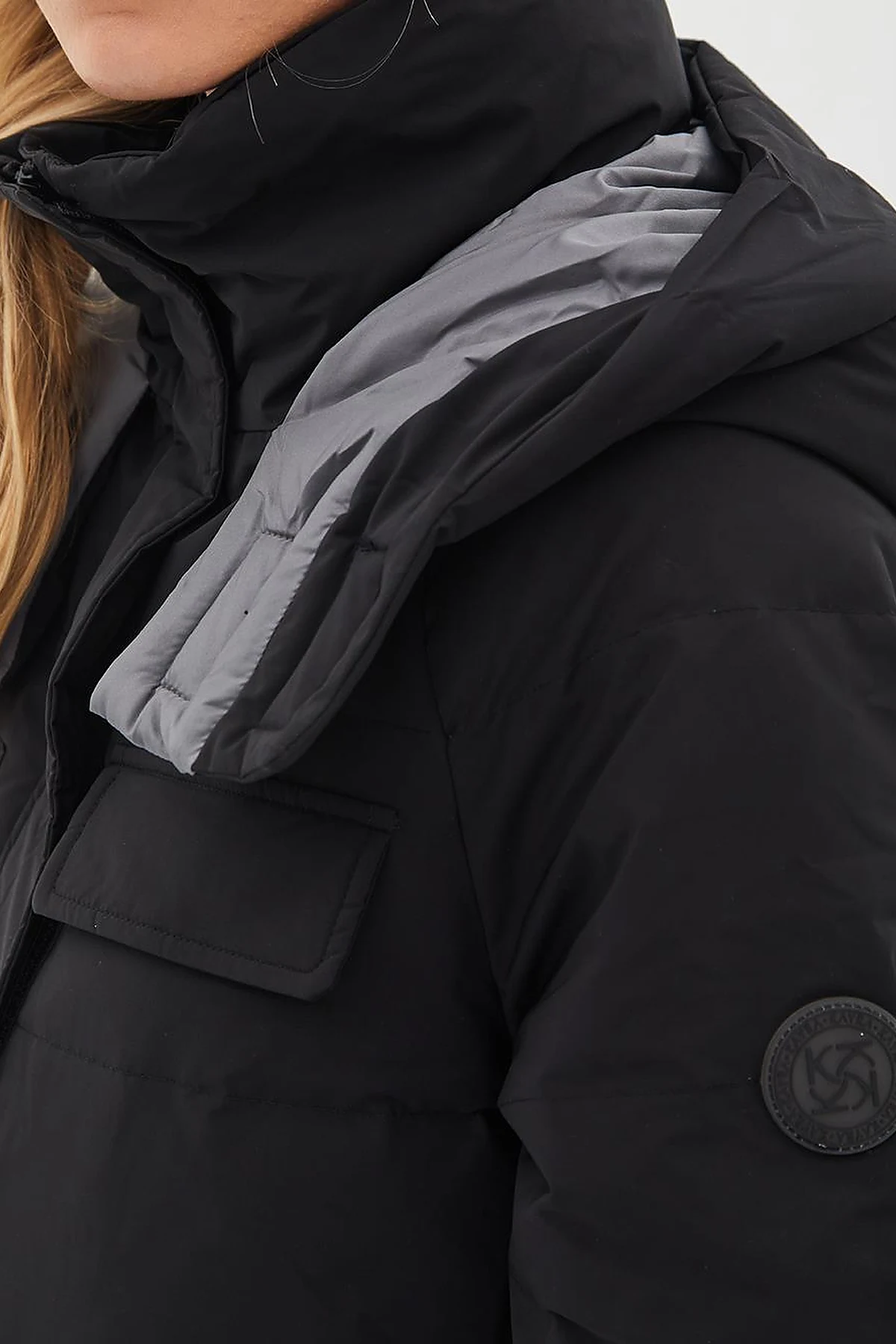 Pocket Detail Stand-up Collar Goose Feather Coat Black