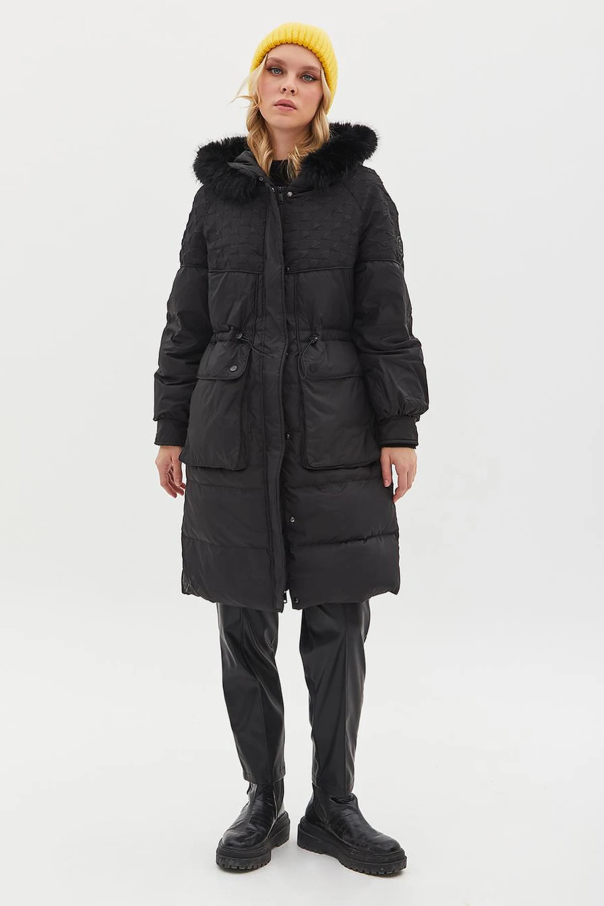 Faux Fur Fabric Garnished Goose Down Coat Black