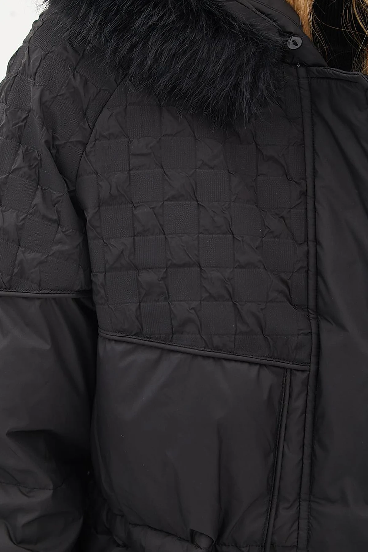 Faux Fur Fabric Garnished Goose Down Coat Black