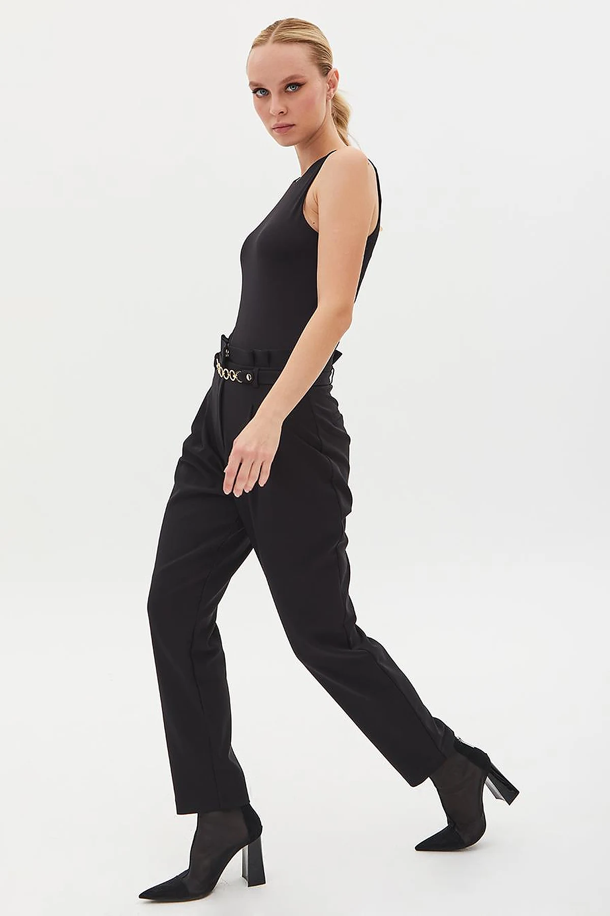 High Waist Chain Formed Pleated Trousers Black