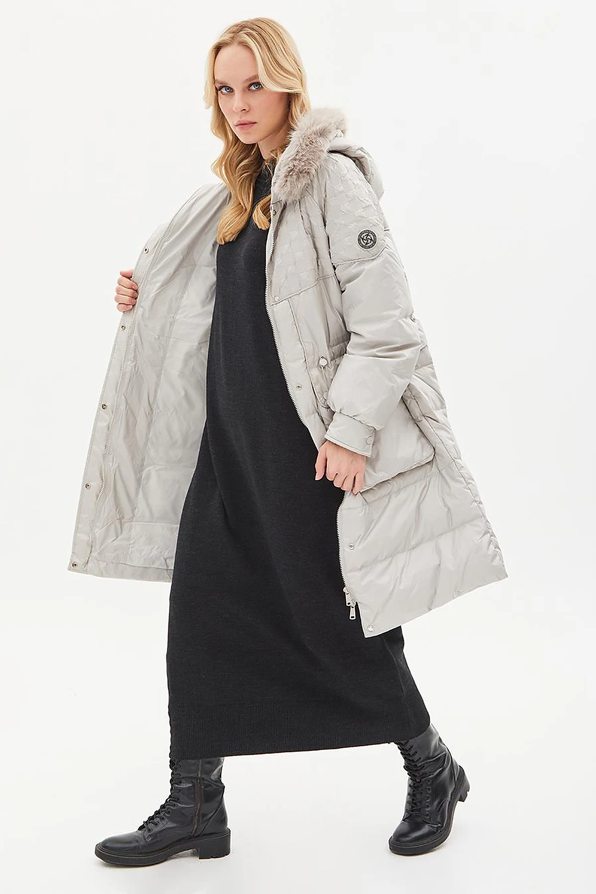 Faux Fur Fabric Garnished Goose Down Coat Light Gray
