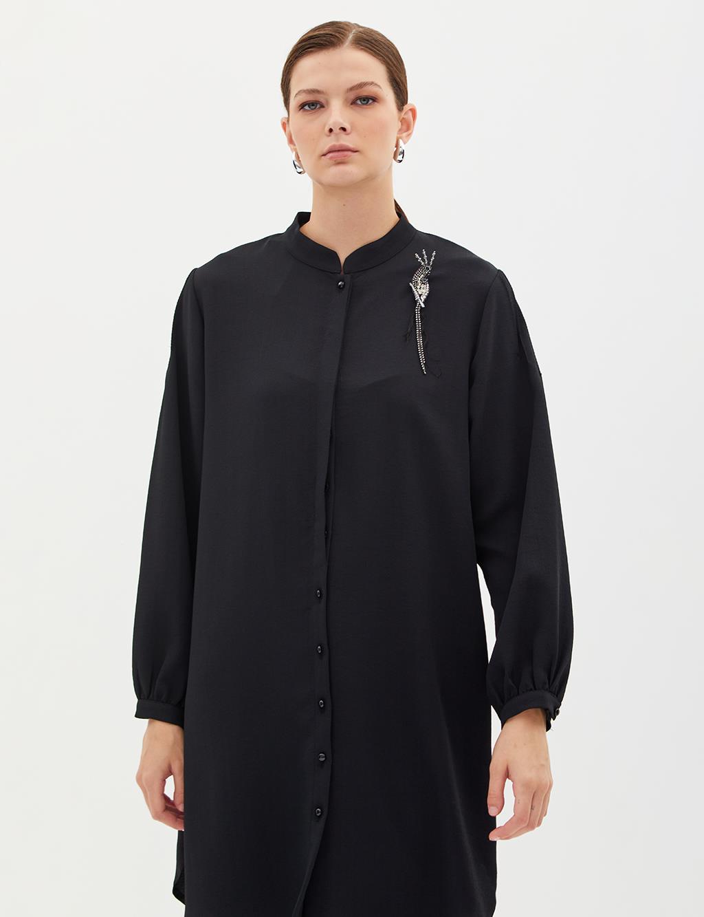 Magnificent Collar Tunic with Bird Brooch Black