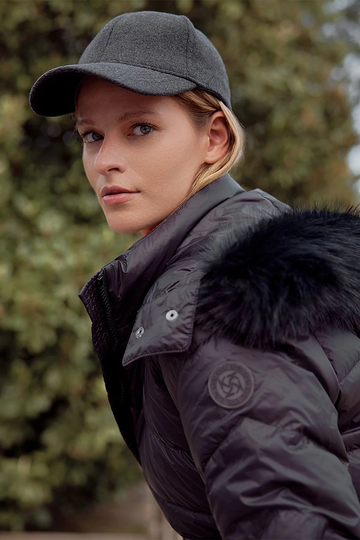 Removable Hooded Goose Down Coat Black