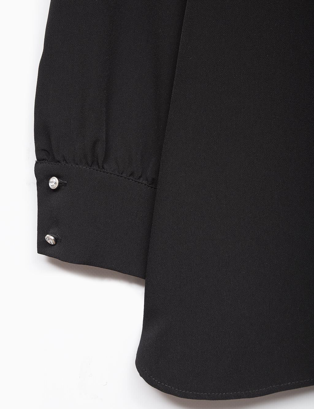 Yakası Volan Detaylı İşlemeli Tunik Siyah