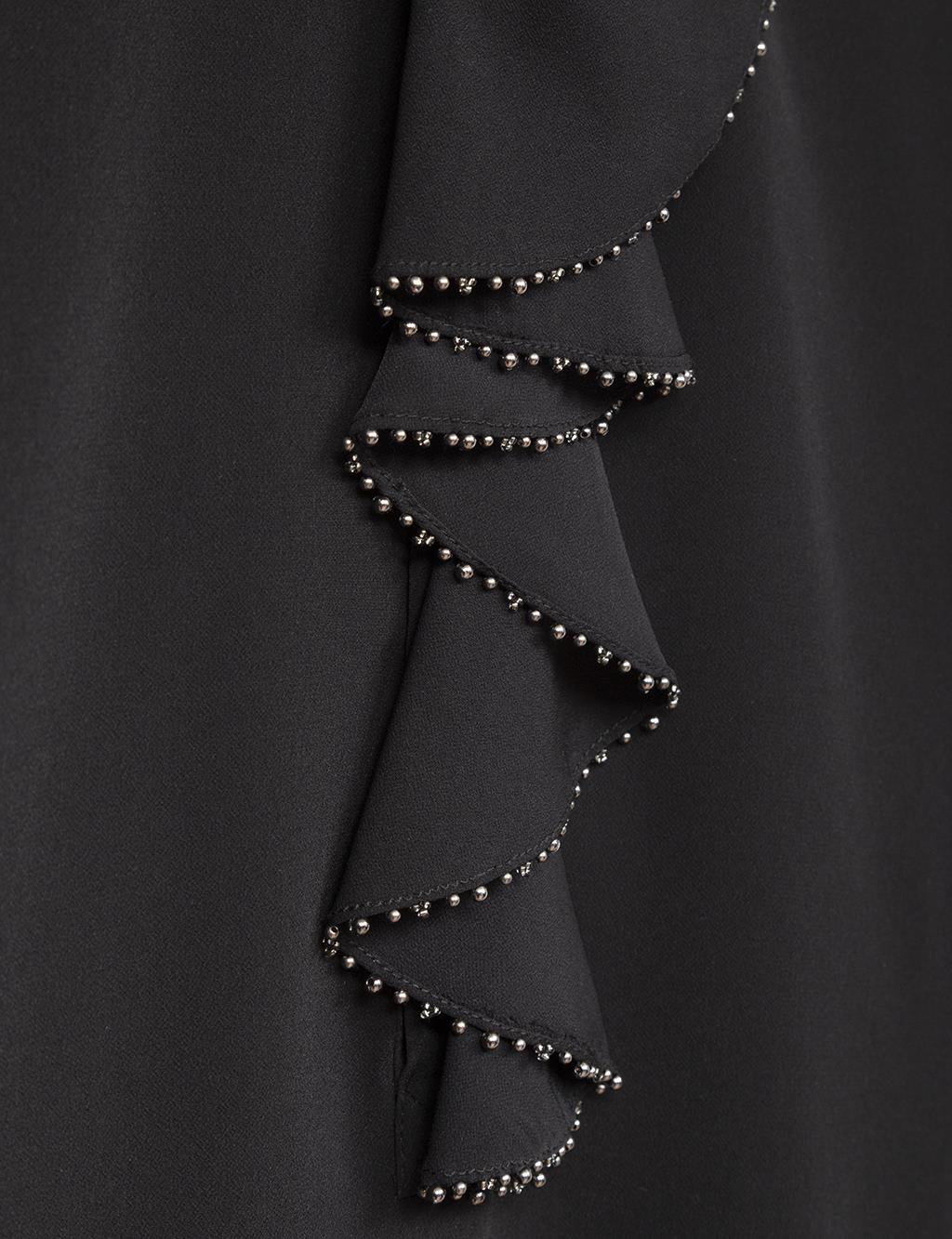 Yakası Volan Detaylı İşlemeli Tunik Siyah