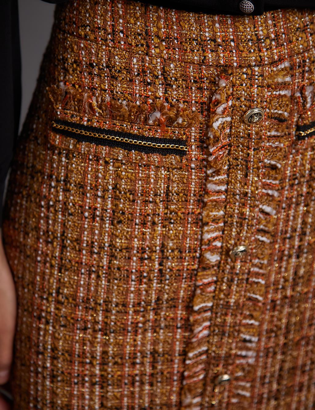 Buttoned Tweed Pencil Skirt Beige