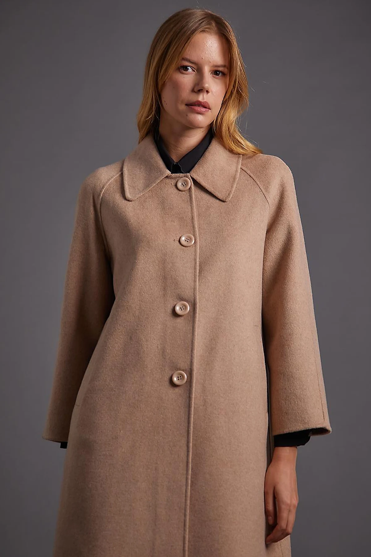 Premium Wool Buttoned Wide Collar Coat Beige