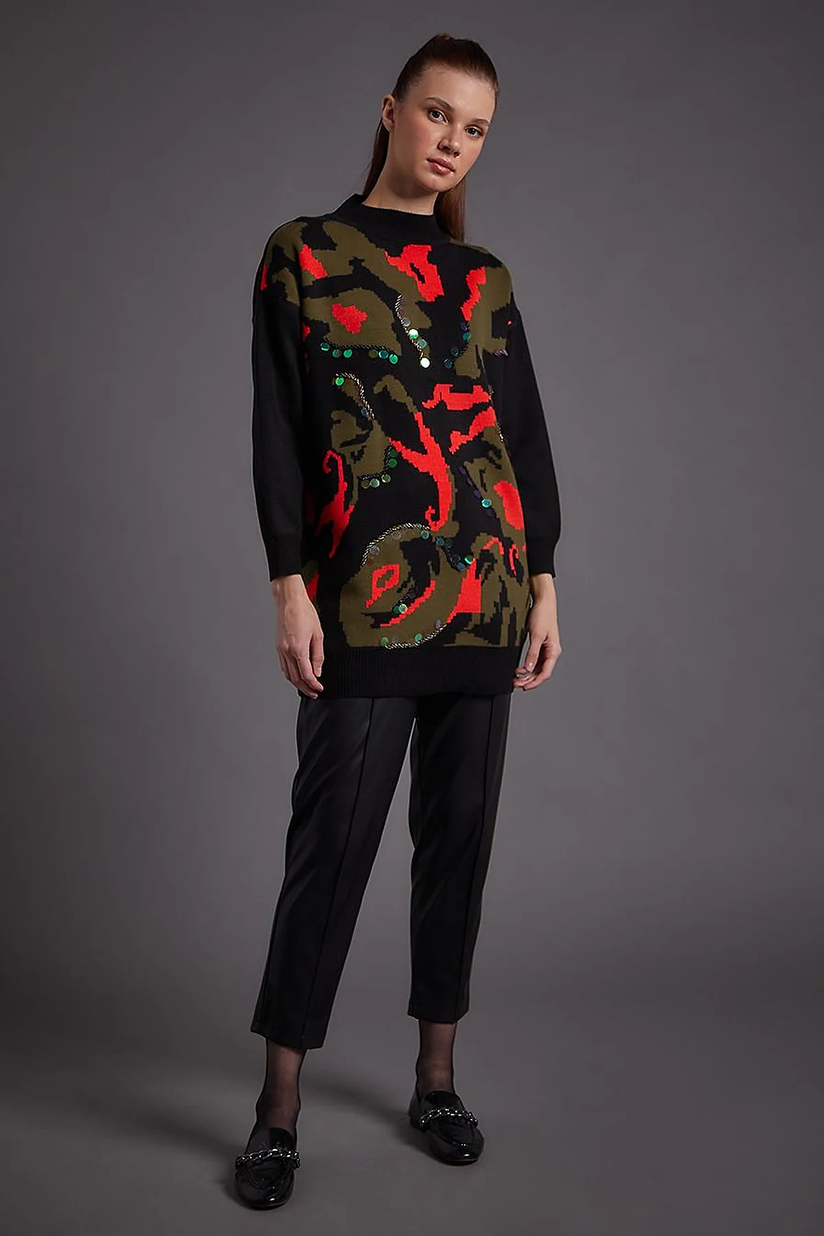 Abstract Patterned Sequin and Bead Embroidered Knitwear Tunic Black