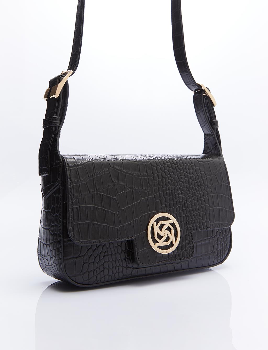 Rectangular Form Bag with Adjustable Strap Black
