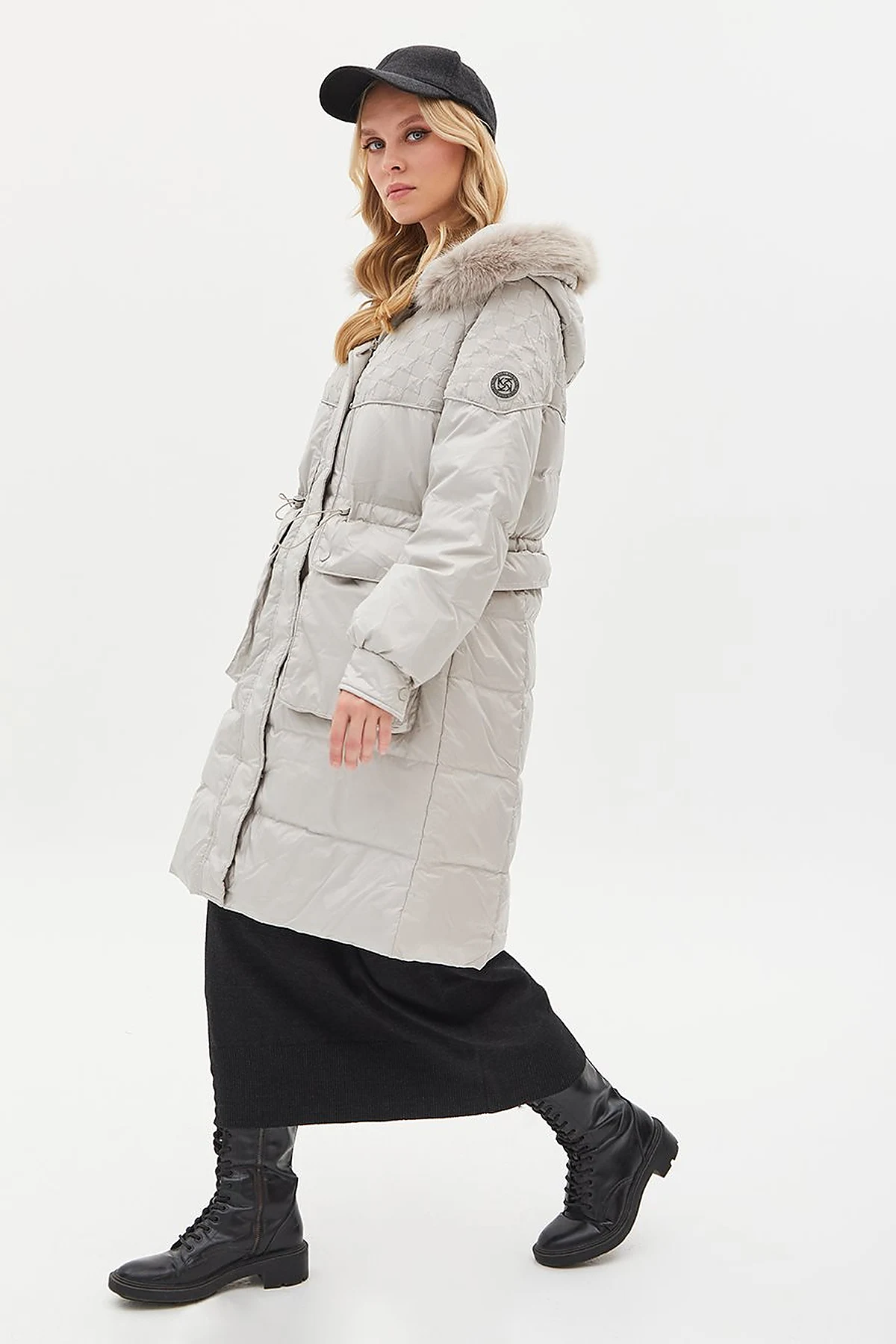 Faux Fur Fabric Garnished Goose Down Coat Light Gray