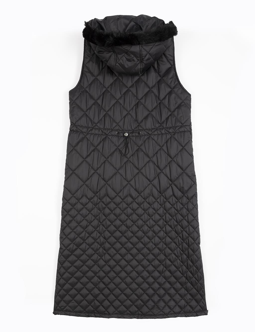 Diamond Patterned Zippered Black Vest