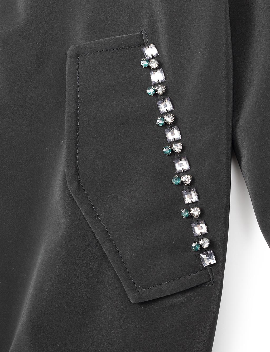 Ribbed Zip-Up Jacket in Black 