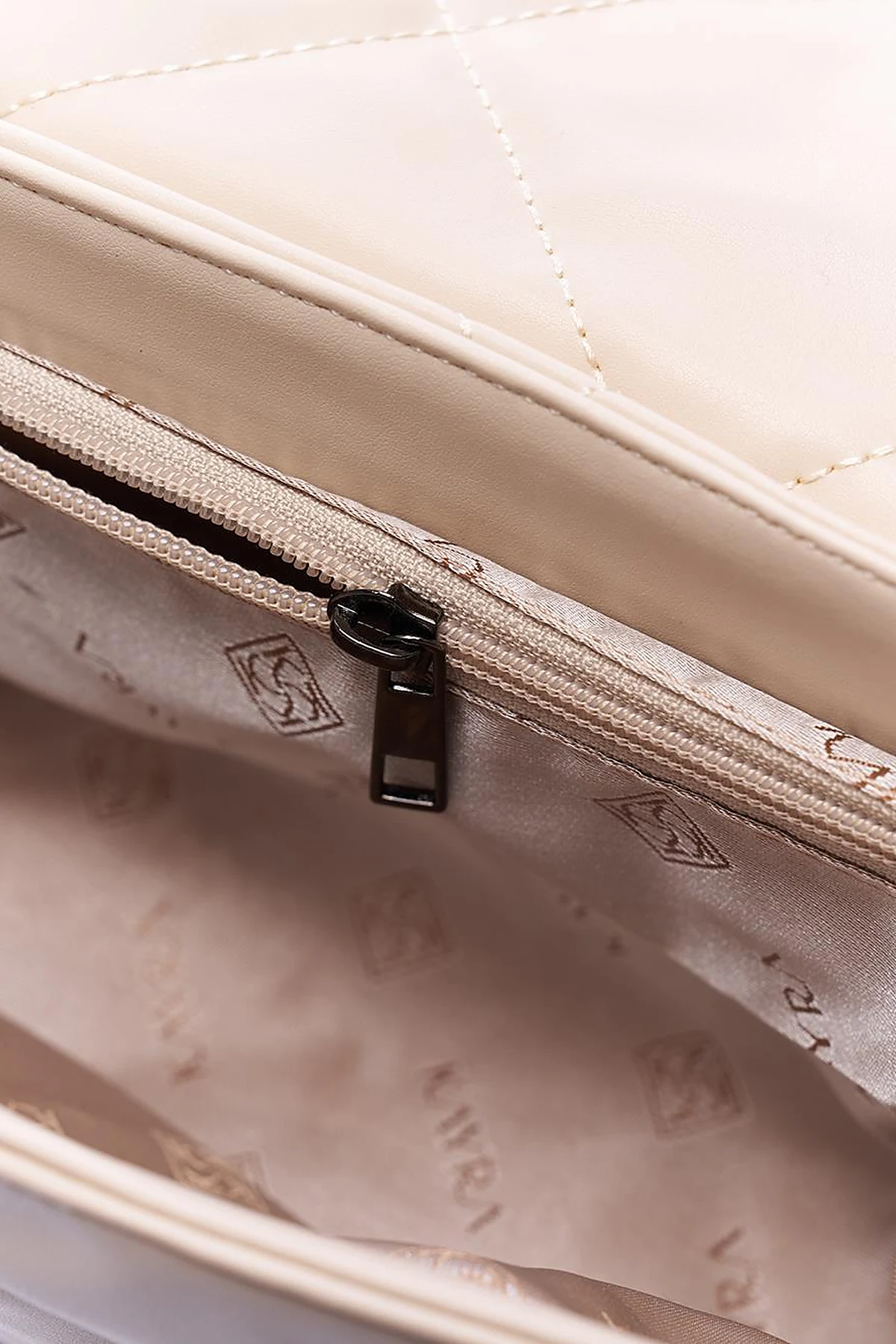 Quilted Rectangular Bag with Woven Hanger Cream