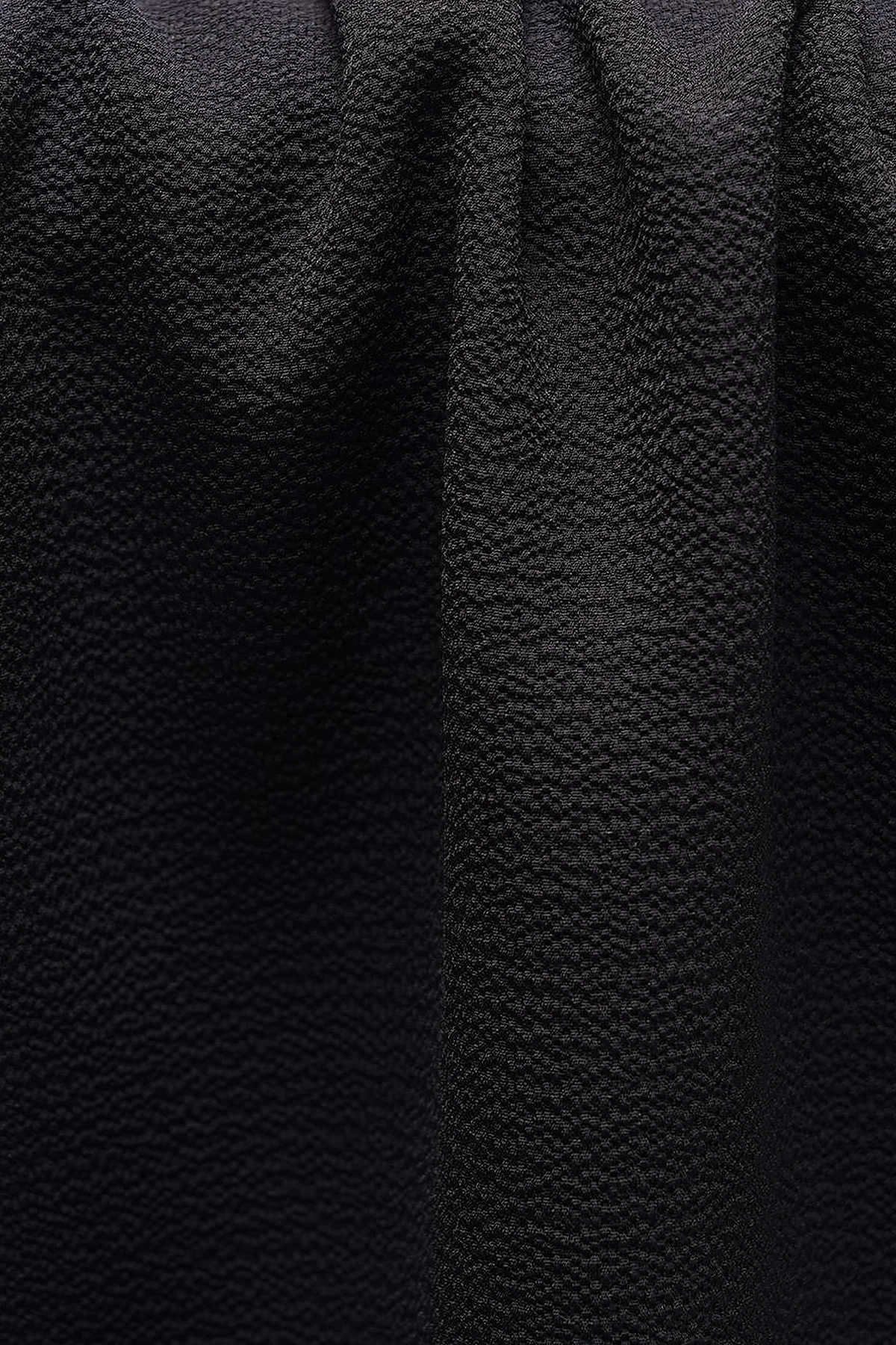 Kobe Crepe Shawl Black
