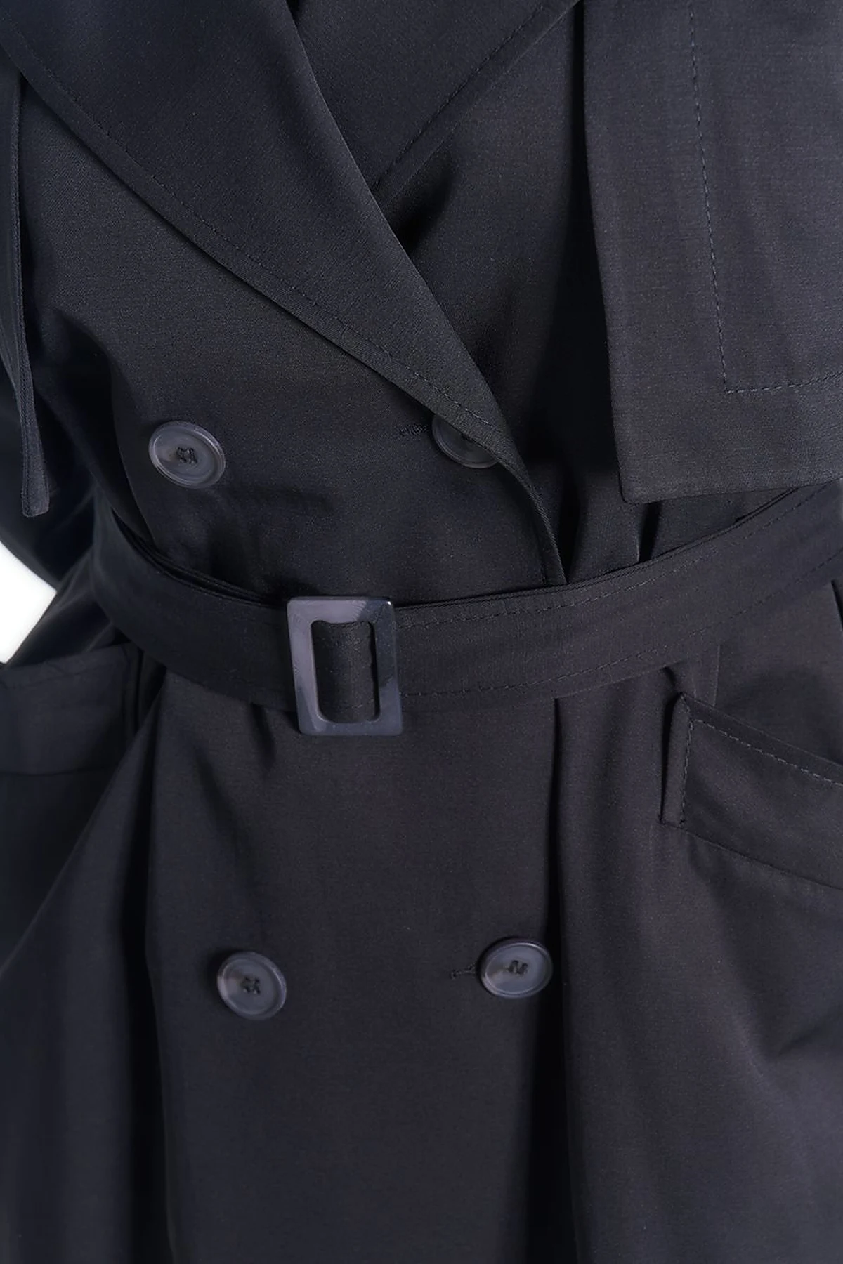 Double-Breasted Collar Belted Trench Coat in Black