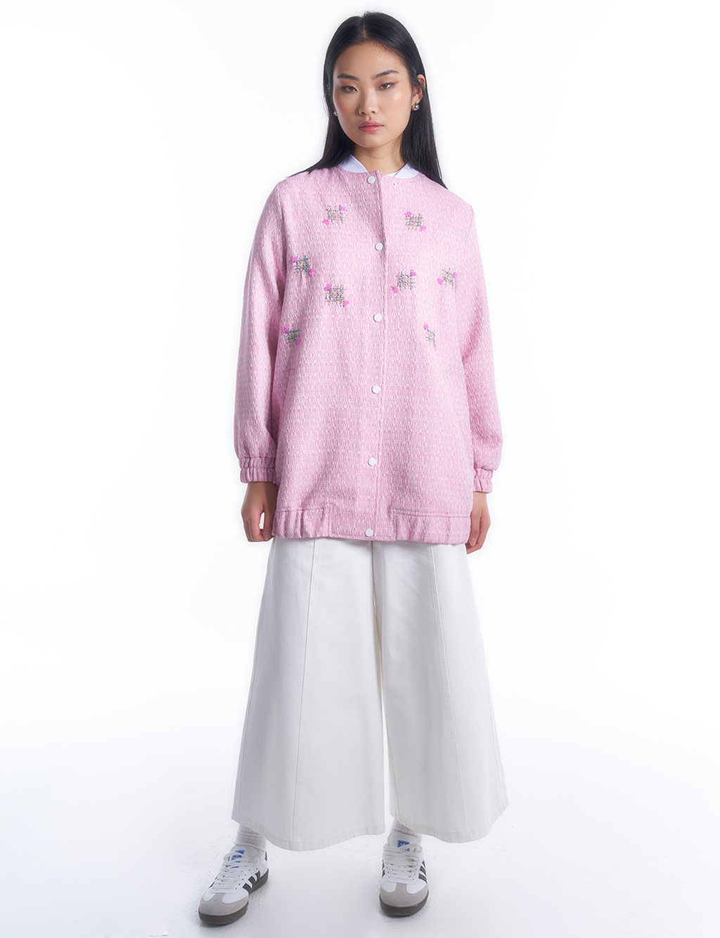 Snap Fasten Detailed Embroidered Jacket Pink