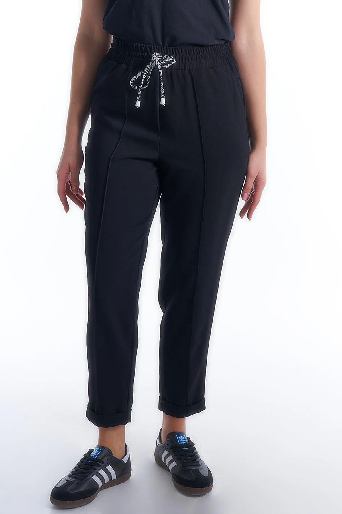 Chima Stitch Lace-Up Pants Black
