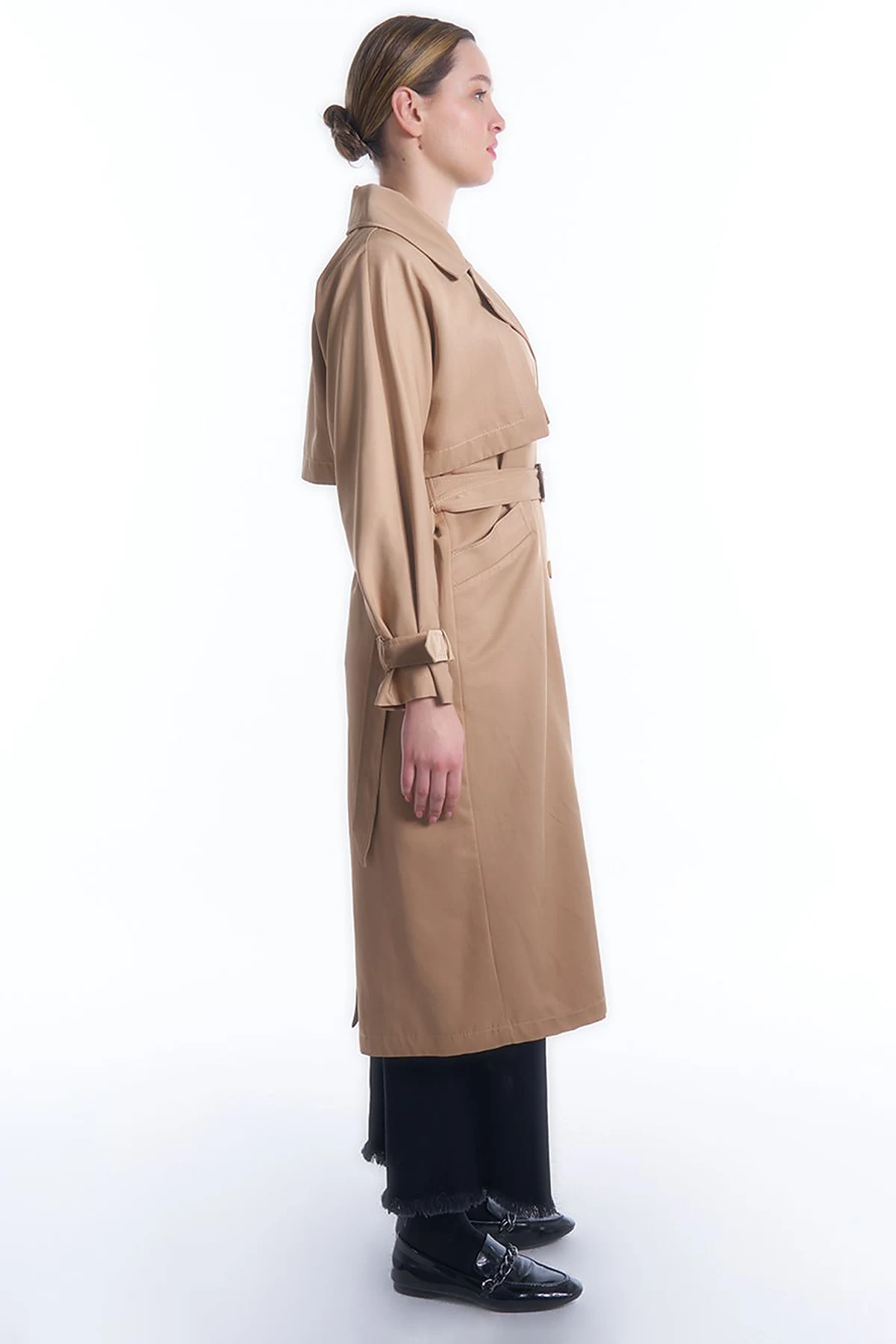 Double-Breasted Collar Belted Trench Coat in Beige