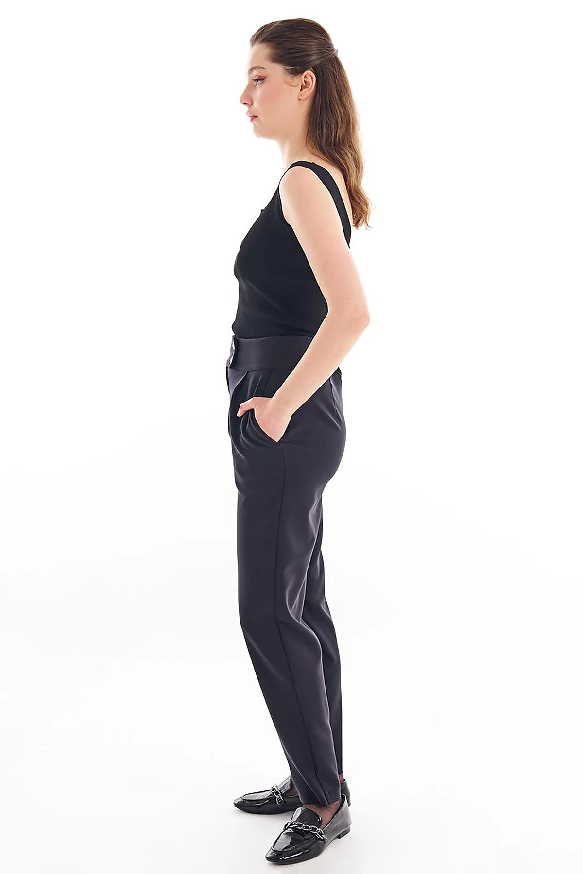 Double Button Carrot Pants Black
