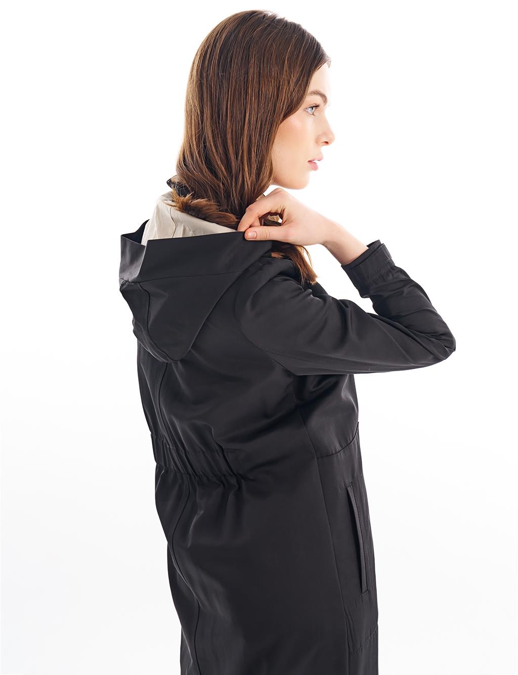 Elastic Back Hooded Detailed Topcoat Black