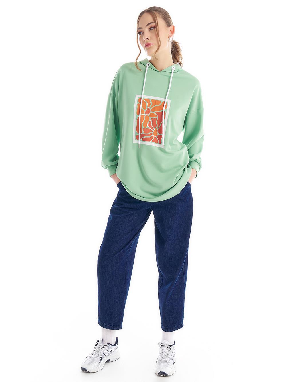 Hooded Detailed Embroidered Sweatshirt Light Green