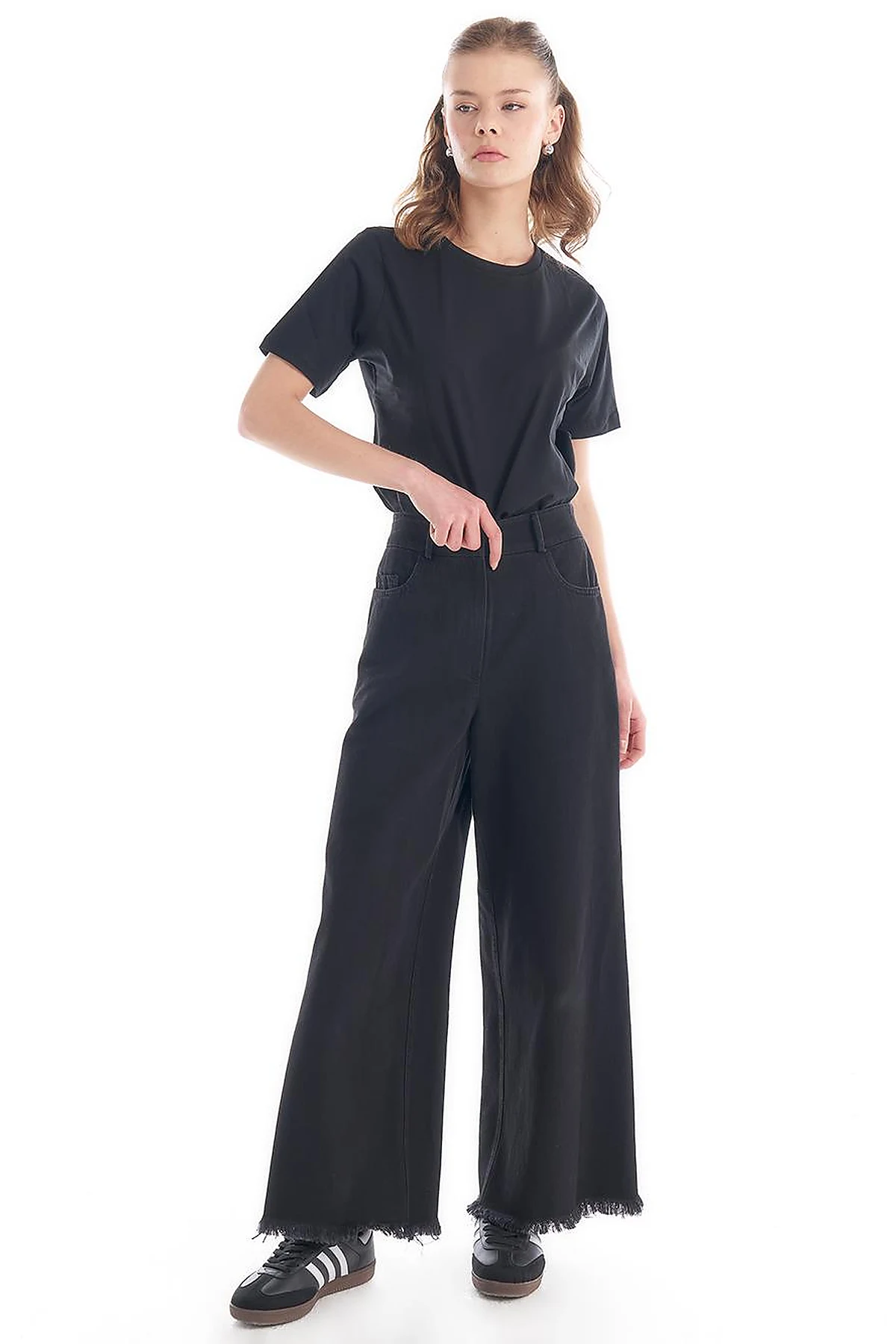 Beli Lastikli Püsküllü Denim Pantolon Siyah
