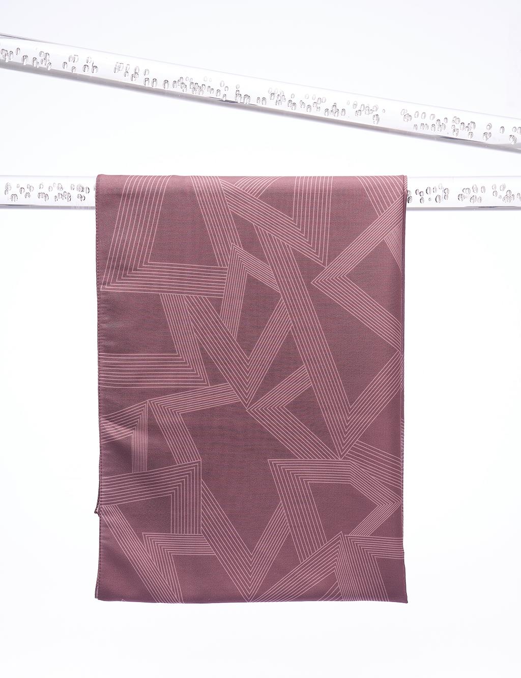 Triangle Patterned Shawl Dark Brown