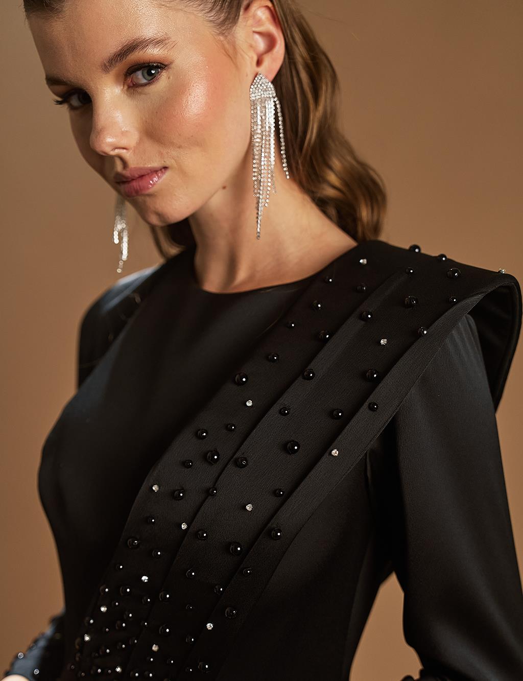 Embroidered Flounce Evening Dress Black