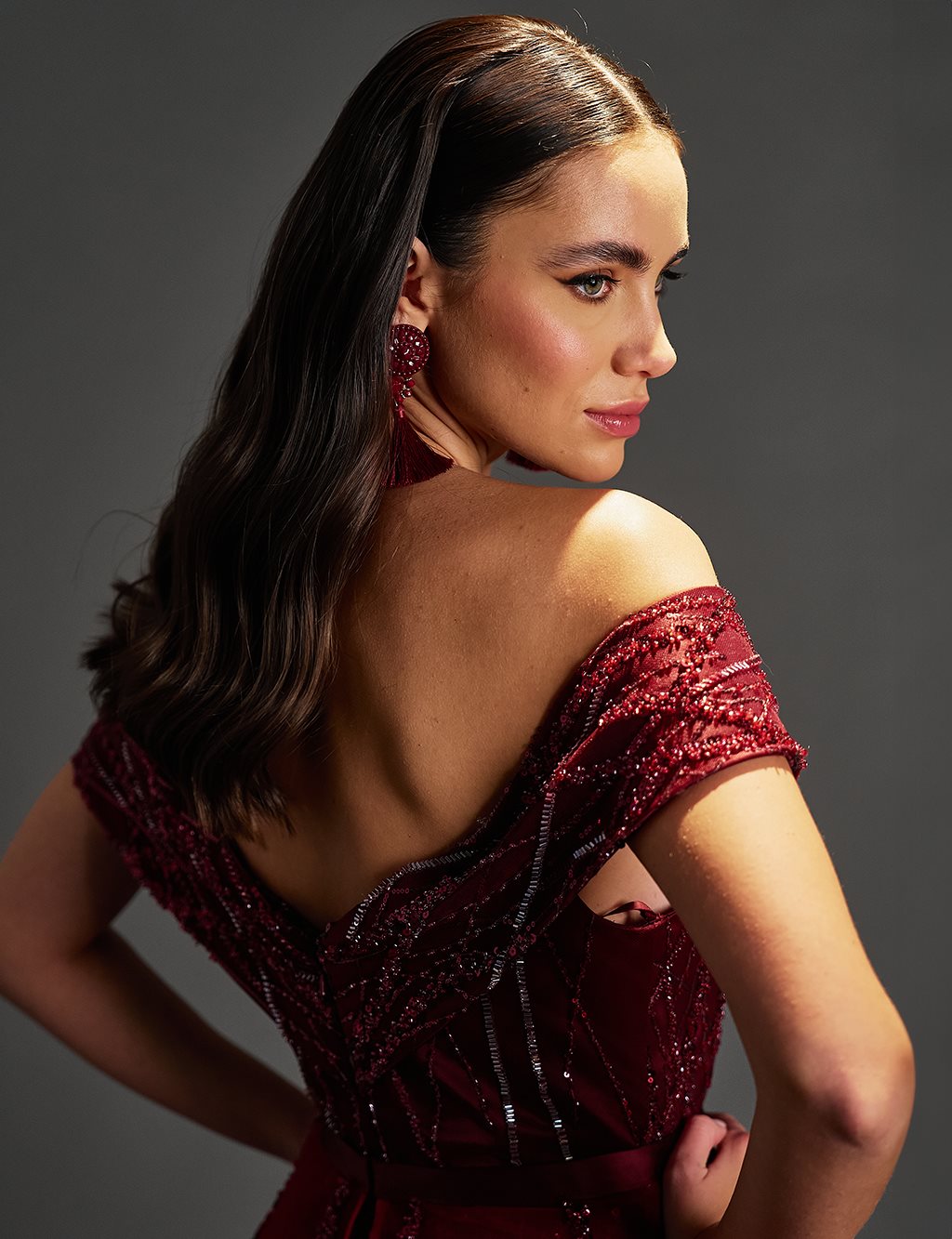 Removable Tulle Detailed Fish Form Evening Dress Claret Red