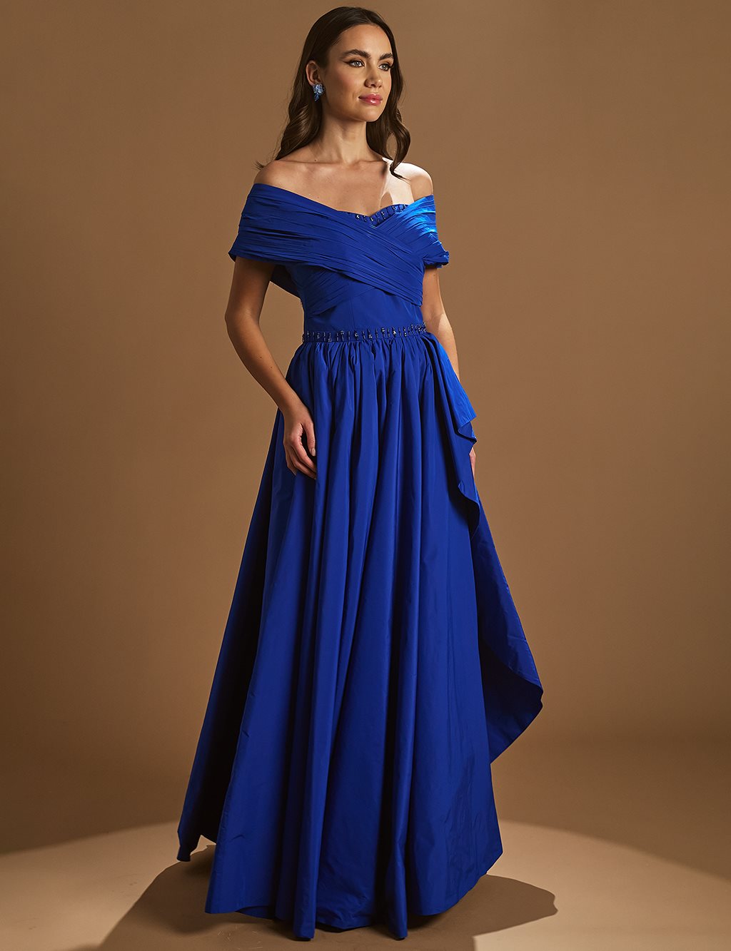 Düşük Omuz Taş İşlemeli Abiye Parlament