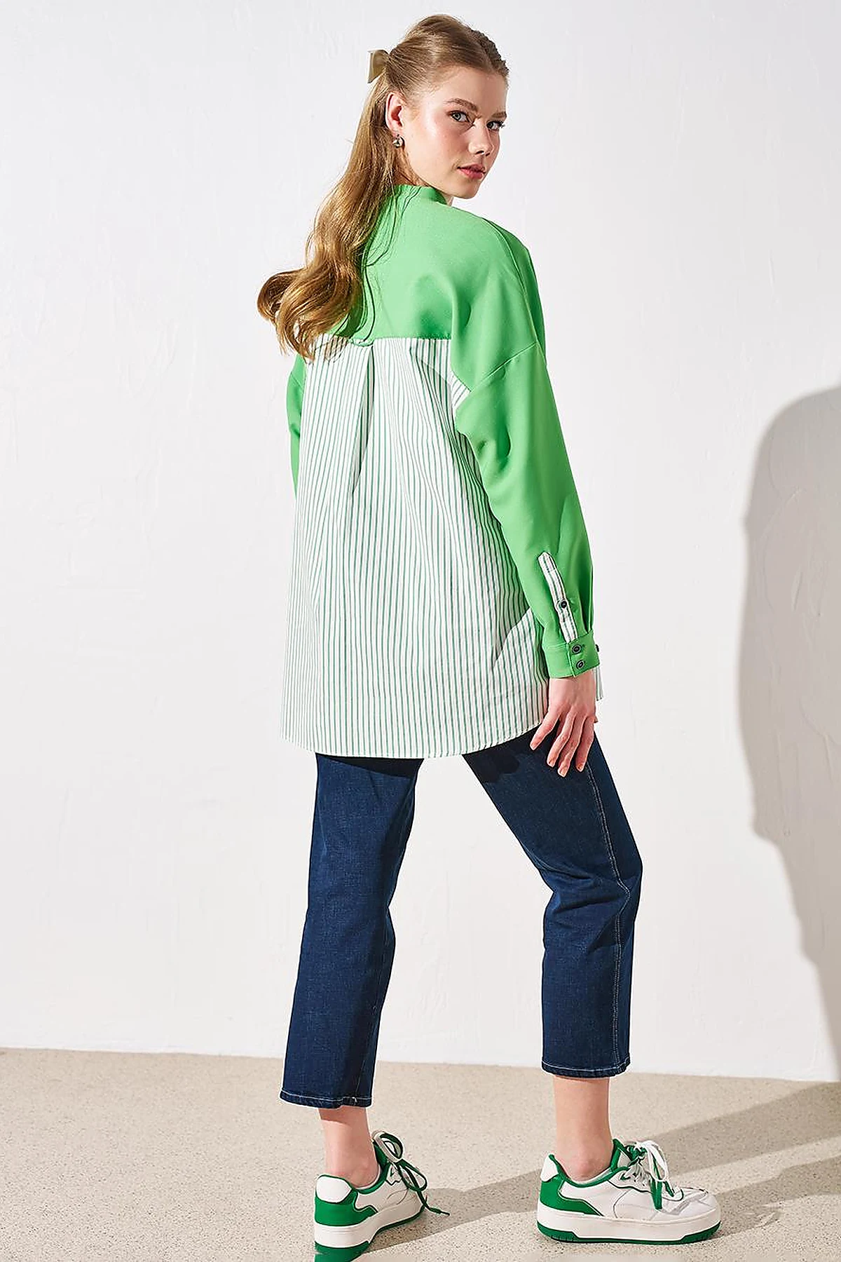 Striped Pattern Mix Sweatshirt Clover Green
