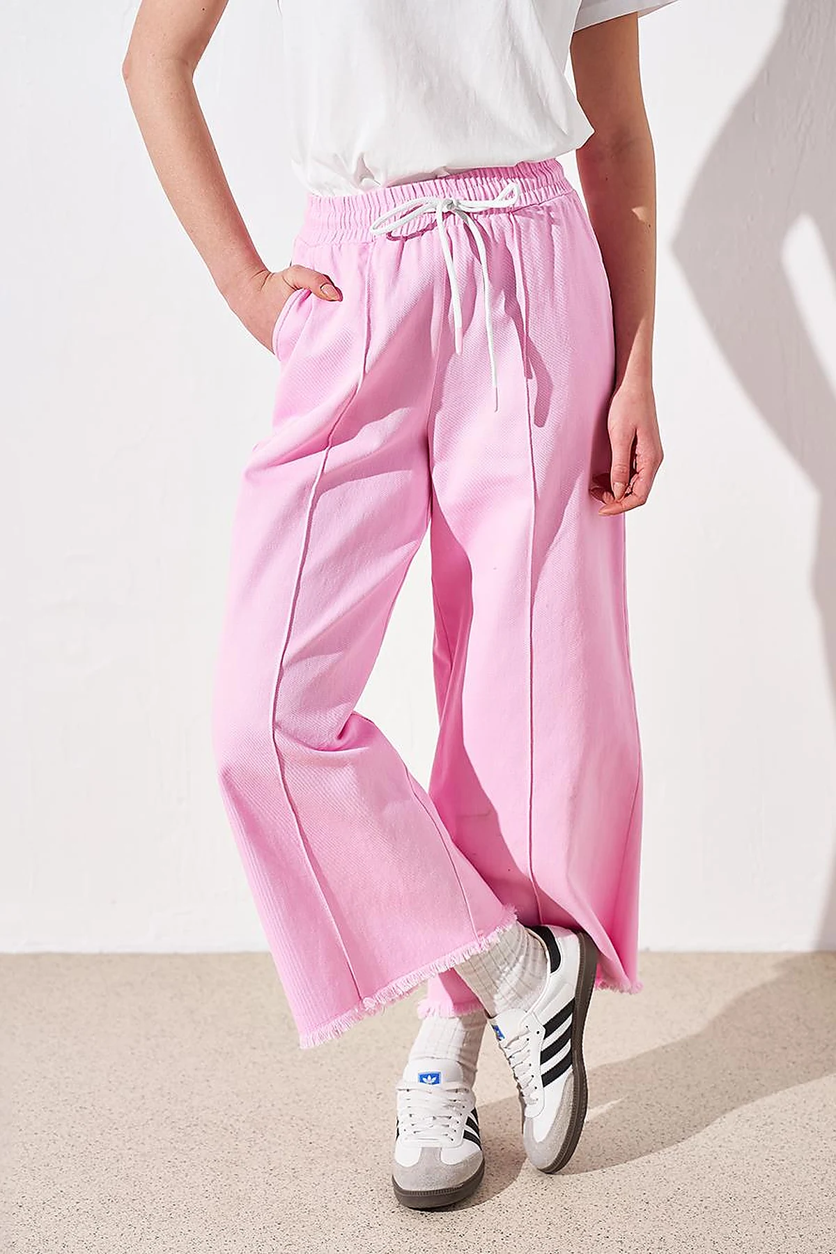 Püsküllü Geniş Paça Denim Pantolon Şeker Pembe