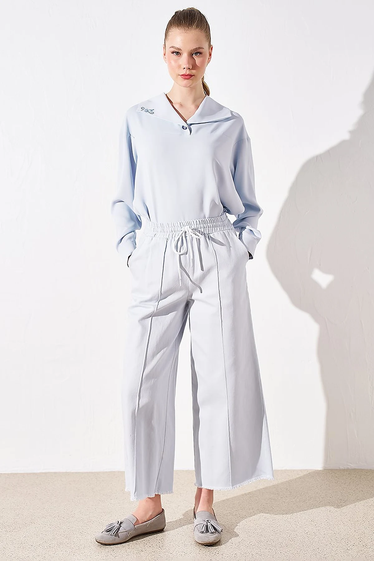Püsküllü Geniş Paça Denim Pantolon Mavi