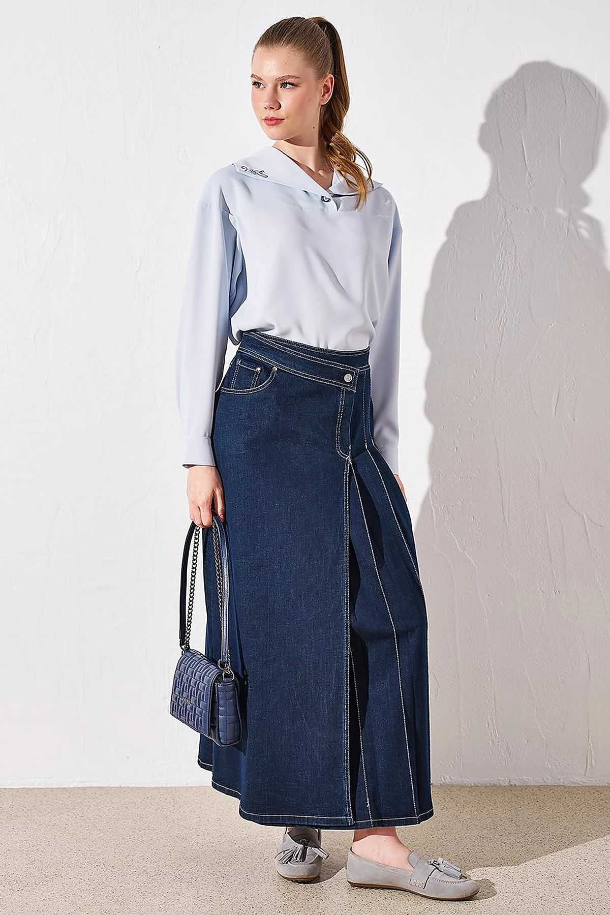 Cross Button Pleated Denim Skirt Navy Blue