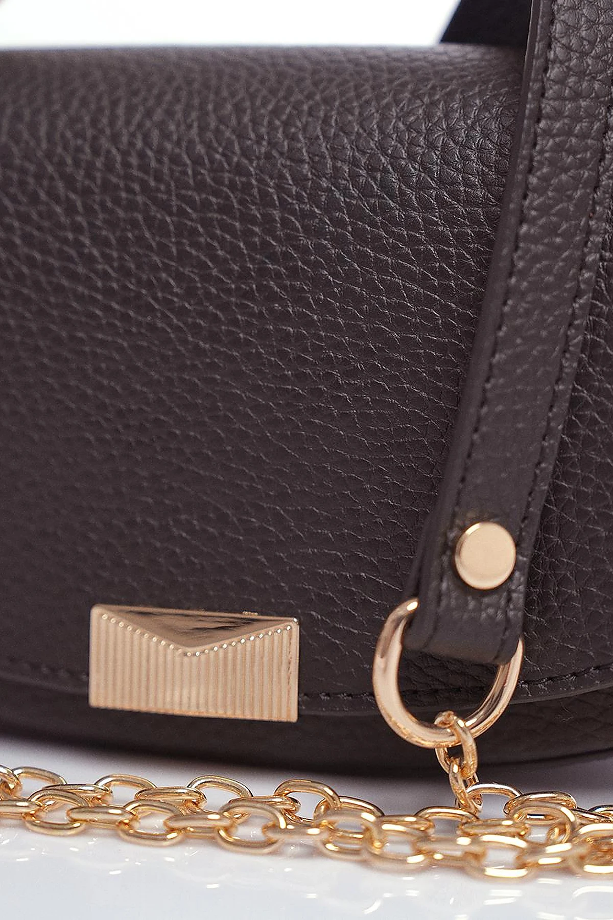 D Form Bag with Metal Handle Detail Black